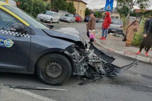 Accident pe strada Postei, la intersectia cu str. Ion Creanga. O victima