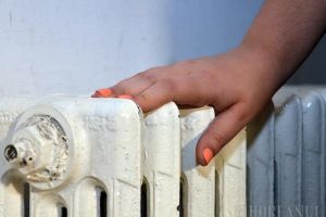 A „pornit” încălzirea. Sute de orădeni au reclamat la Termoficare frigul din apartamente