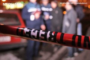 Un bărbat şi-a ucis fosta iubită, toată familia acesteia şi noul iubit al fetei