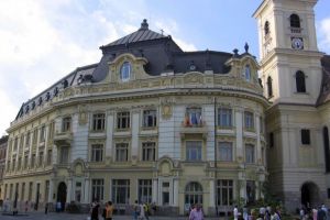 Premieră la primăria Sibiu – Poţi să te programezi on-line pentru ghişeele de la Domeniul Public