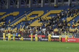 Petrolul mai joacă şi duminica