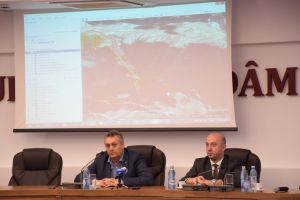 Dezbatere publică privind construirea domeniului schiabil din zona Padina-Peştera