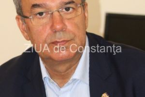 Dupa modelul elevilor trimisi la profesionala:  Senatorul Chitac propune ca profesorii care nu obtin nota de trecere la titularizare sa nu mai poata preda!