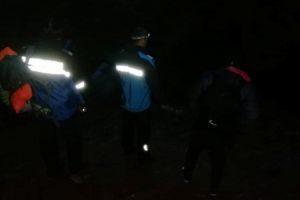 Un tânăr din Bălan şi-a petrecut noaptea sigur în pădure, după ce s-a rătăcit în drum spre Piatra Singuratică