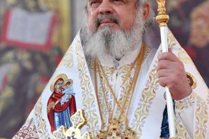 Patriarhul Daniel: „Când durerea omului se află la limita răbdării, Dumnezeu intervine cu ...
