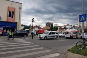 Femeie de 48 de ani, din Câmpeni acroşată pe trecerea de pietoni