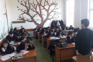 Matematicieni din cinci ţări fac ore la Colegiul Naţional ”A.T.Laurian”