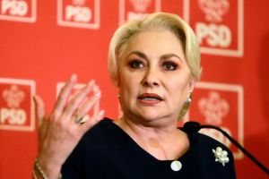 Înregistrări la PSD: În faţa moţiunii, Dăncilă le-a promis bani colegilor de partid şi le-a fluturat pericolul dosarelor penale