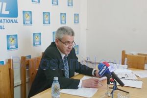 Deputatul Achiţei, revoltat de modul de împărţire a banilor din Fondul de Dezvoltare şi Investiţii. Nicio primărie liberală din Botoşani nu a primit fonduri