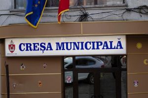 Creşa Municipală  “ Sfânta Cuvioasă Parascheva”a fost sfinţită! Unde se mai construiesc creşe in Iaşi!
