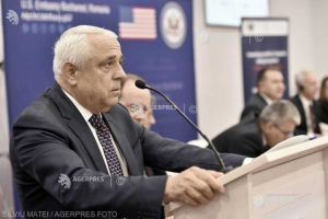 Daea: Produsele româneşti trebuie să ocupe vitrinele magazinelor şi mesele consumatorilor; este mult suflet în aceste produse