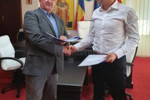 Alimentarea cu apă şi canalizare a  cartierului Tătăraşi intră în linie dreaptă