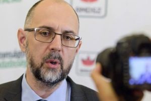 Kelemen Hunor: ”Guvernul a căzut. UDMR a votat moţiunea de cenzură”