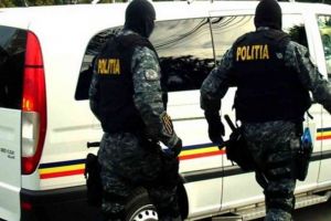 Un traficant de droguri din Sicilia, căutat de poliţiştii italieni, arestat în Prahova