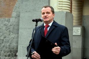 Preşedintelui Partidului Civic Maghiar, János Mezei i s-a cerut demisia