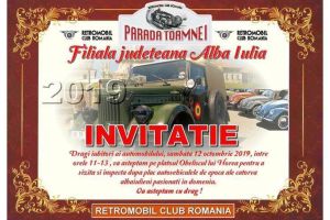 SÂMBĂTĂ. „Retroparada toamnei” la Alba Iulia: Pasionaţii maşinilor de epocă îşi dau din nou întâlnire în zona Obeliscului