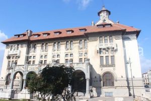 Fosti castigatori ai altor contracte publice:  Cine vrea sa asigure consultanta pentru reabilitarea Muzeului de Istorie. Una dintre firme s-a ocupat de punerea in siguranta a Cazinoului