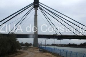 Canalul Dunare - Marea Neagra are o culoare iesita din comun. Care este motivul?