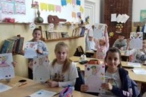 Aproape 1600 de copii, în excursie, prin programul „Nu numai un loc pe hartă”