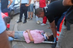 Femeie din Botoşani, găsită inconştientă pe un troturar după ce a consumat etnobotanice