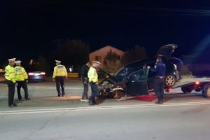 TÂRGOVIȘTE: Maşini făcute praf, după o întoarcere la “şmecherie”