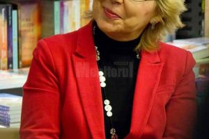 Elevi ai Colegiului de Artă, premiaţi, luni, de asociaţia israeliană „Copiii Sucevei”, ...