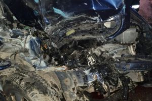 Tânăr rănit grav după ce a pierdut controlul volanului