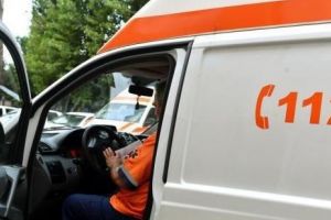 Şapte echipe mobile ale Crucii Roşii, a câte doi voluntari, vor patrula permanent de-a lungul rândului de pelerini