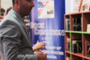 Elevii care vor să intre la liceu sunt obligaţi să pună mâna pe carte