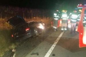 Foto. TRAGEDIE pe DN 14, la km 80: Doi tineri AU MURIT într-un accident ÎNFIORĂTOR. Femeia era însărcinată în 7 luni