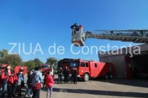 Activitati ale ISU Dobrogea cu ocazia Zilei Internationale pentru reducerea riscului dezastrelor naturale (galerie foto)