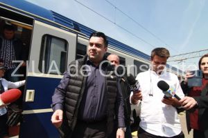 Ministrul Transporturilor a desfiintat 35 de posturi de director din Compania de Autostrazi