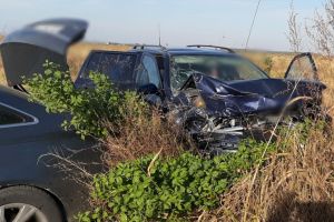 Ioneşti: Accident auto cu două victime
