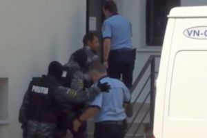 Anchetat pentru act sexual cu o minoră