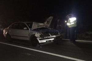 FOTO Două persoane rănite după un accident la Leorda. Ambulanţe la faţa locului