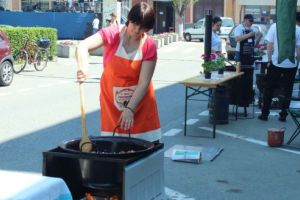 Patru filme, Zilele maghiare, târgul colecţionarilor, concert soft rock şi „Micia Rediviva” – în acest weekend