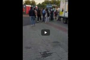 BĂTAIE în autogara din Arad! Șoferul unui autocar a AGRESAT o PASAGERĂ (VIDEO)