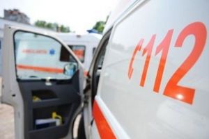 ACCIDENT MORTAL în vestul ţării! Un DECES şi o tânără GRAV rănită