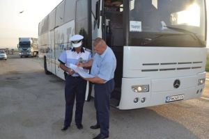 14 – 20 octombrie: Acţiunea TRUCK & BUS în toată ţara – Poliţiştii verifică activităţile de transport public de persoane şi mărfuri