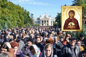 Pelerinajul la Cuvioasa Parascheva, invitaţie la unitate