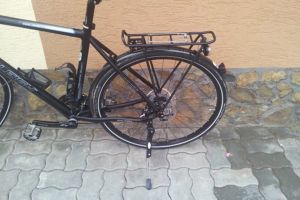 Bicicletă recuperată de poliţişti de la un bărbat din municipiul Gheorgheni