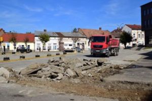 FOTO: Locuri de parcare noi, în curs de amenajare la Târgu-Mureş