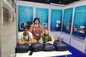 Sistem inovator de răcire a unui calculator, realizat de elevi ai Colegiului ”Petru ...