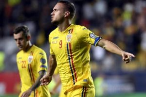 Bihoreanul George Puşcaş, înjurat de antrenorul Cosmin Contra după ce a ratat un penalty în meciul cu Norvegia