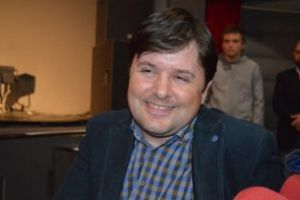 Directorul Colegiului Tehnic “George Baritiu” sparge gheata! Balul bobocilor se va face la teatru si nu la Casa de Cultura. ZiarMM.ro a publicat mai multe articole despre dezastrul din cladire