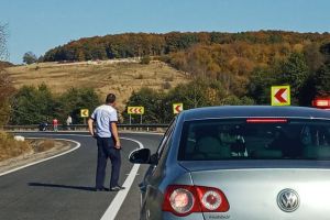 Motociclist accidentat pe DN1