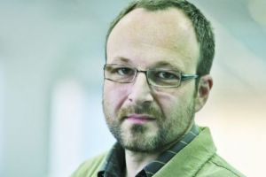 Cartea momentului în România se lansează şi la Sibiu