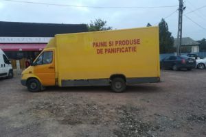 Tulcea: Pieton, lovit de o autoutilitara care mergea cu spatele