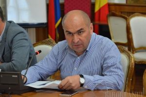 Apelul bolnavilor: Bolojan a luat la verificat concediile medicale din Primăria Oradea
