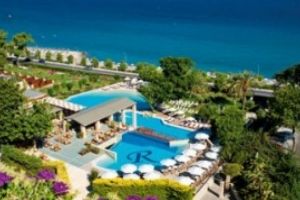 Câte zile libere vom avea în 2020 - Calendarul minivacanţelor pentru anul viitor